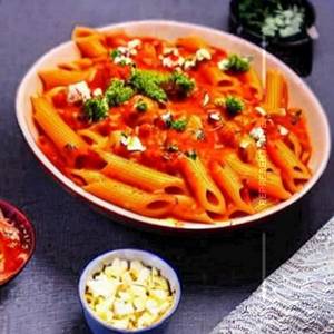 Penne Paneer Makhani Pasta