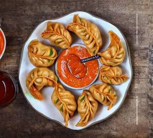 Chicken fried momos