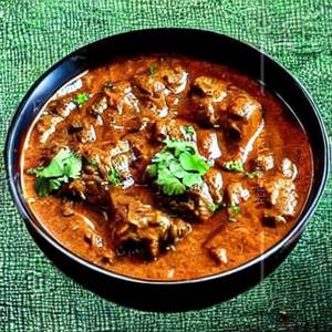 Veg Kadai Mutton Chaap Gravy
