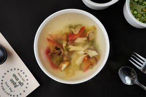 Veg. Clear Soup