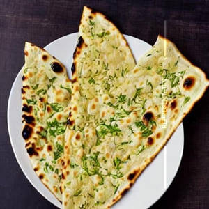 Cheese Garlic Naan