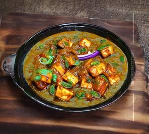 Chilli paneer dry gravy