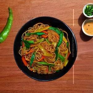 Veg Singapuri Round Noodles