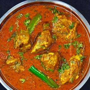 Veg Kadai Chicken Chaap Gravy