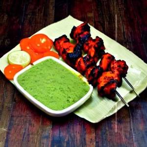 Mint Chutney  Boneless Chicken Tikka  