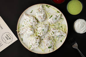 Malai Paneer Momos (8pc.)