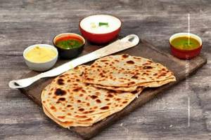 Aloo Matar Paratha