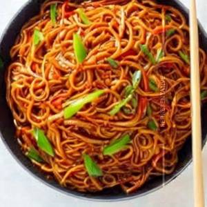 Chicken Honey Chilli Round Noodles