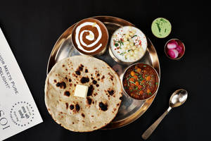 Butter Roti Thali
