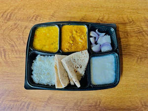 Phulka And Rice Thali
