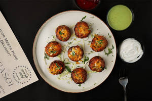 Veg. Masala Momos (8pc.)