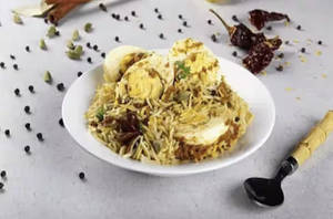 Egg Biryani With Gravy