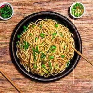 Butter Garlic Veg Round Noodles