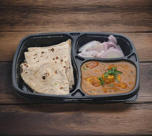 Rajasthani Besan Gatta With 3 Phulka And Salad