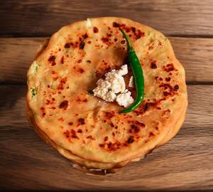 Paneer aachari Tawa paratha  ( olive oil )