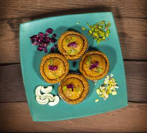 Chandrakala (4 Pcs)