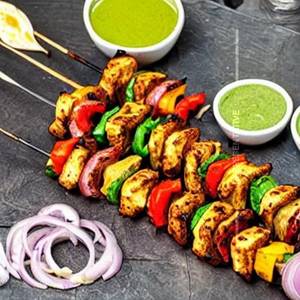 Daffodils Special Kebab (Tandoori Salad)