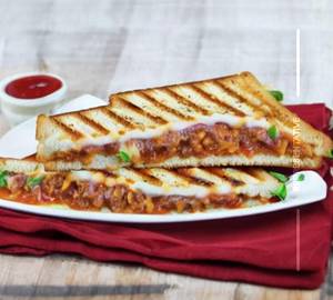 Chilli Treat Cheese Grilled Sandwich