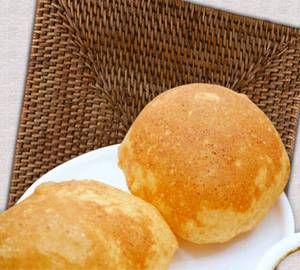 4 Poori 