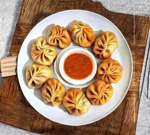 Chicken momos