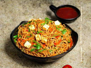 Schezwan Paneer Noodles