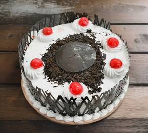 Blackforest [8 inches] [450 g]