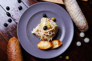 White sauce pasta