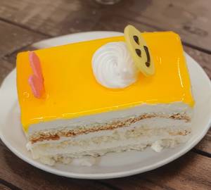 Cold Mango Pastry
