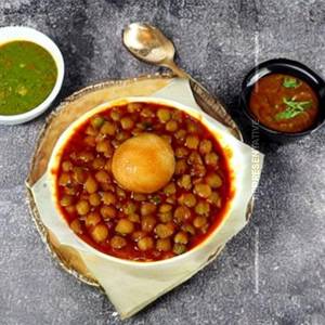 Chole Bhatura