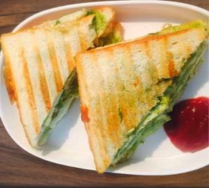 Paneer grilled sandwich