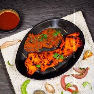 Tandoori Macchi (Pomfret)