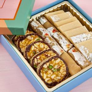 Kaju Mix Sweets (Per Kg)                                           