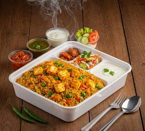 Paneer Fried Rice (Served With Pickle, Salad, Chutney & Raita)