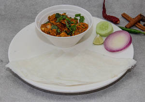 Neer Dosa With Mutton Sukkaa