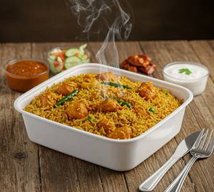 Chicken Fried Rice (Served With Pickle, Chutney, Salad & Raita)