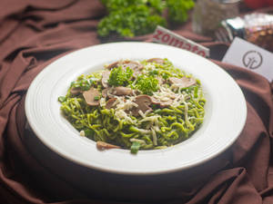 Mushroom & Pesto Maggie