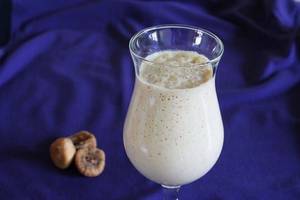 Kaju Anjeer Shake