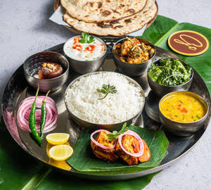 Veg Dinner Thali