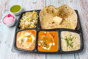 Punjabi Thali With Tawa Chapati