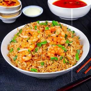 Chilli Garlic Fried Rice - Prawns