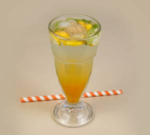 Orange lemonade