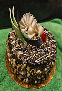 Choco Crunch Cake
