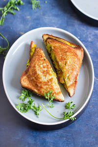 Aloo Toastie - 4 Pcs