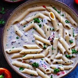 White Sauce Pasta