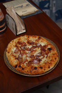 Bacon, Caramelised Onions, Parm Pizza