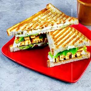 Panjabi Kadhai Paneer Sandwich