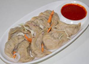 Chicken steamed momos 