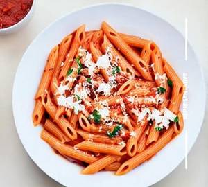 Red sauce pasta