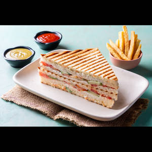 Grilled Club Sandwich Veg