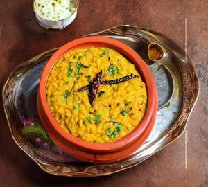Tadka dal khichdi